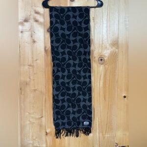 Coach 100% merino wool unisex scarf